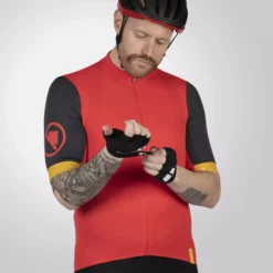 ENDURA FS260 TRIKOT Short-Sleeved Road Cycling Jersey 13 ENDURA FS260 TRIKOT Short-Sleeved Road Cycling Jersey -Sähköpyörät myymälä 054AD63D0A546E80412EDF6C1B136449