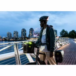 ORTLIEB E-GLOW Handlebar Bag -Sähköpyörät myymälä 36BA7B4BEFA9E1F5DE9D96BF86EAE61D