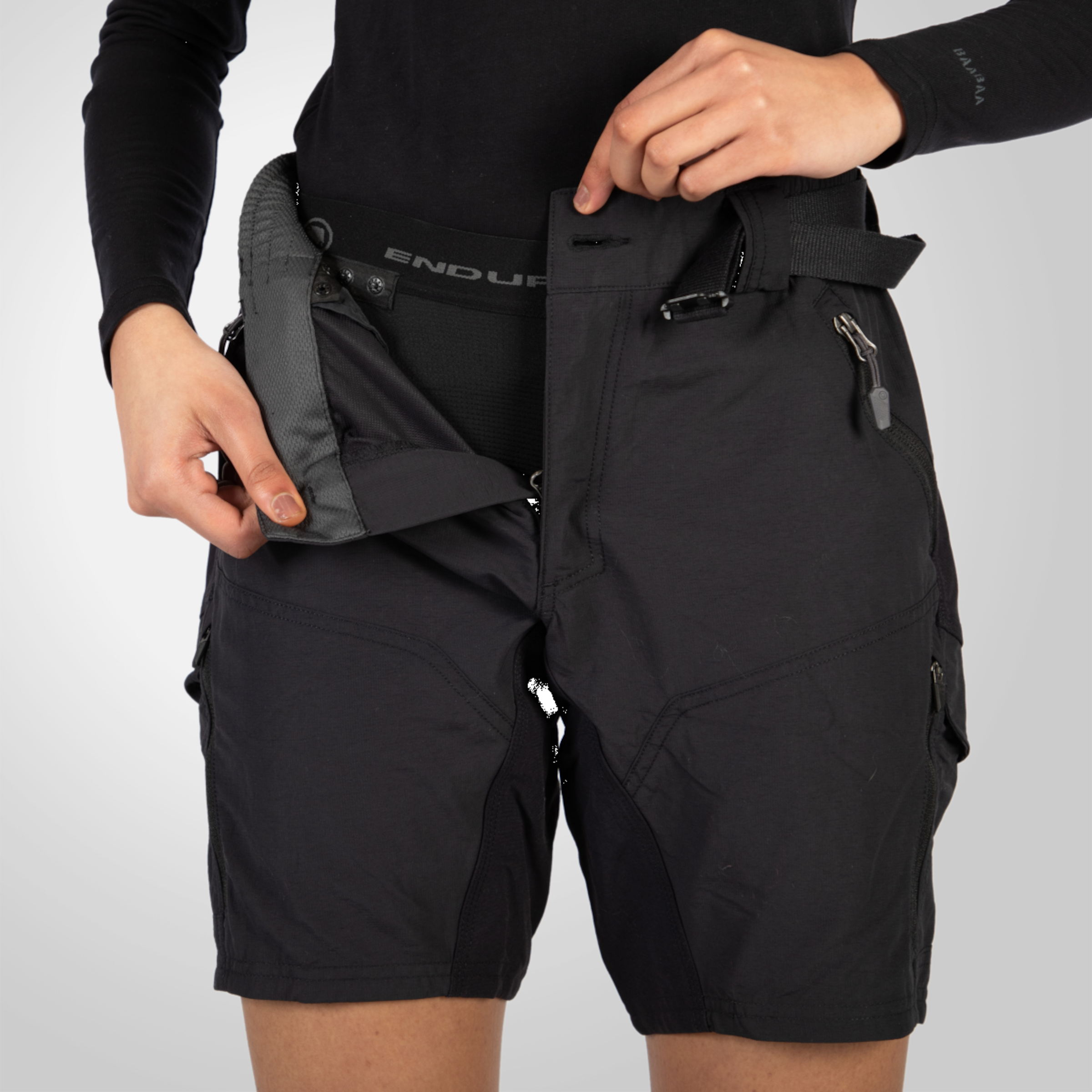 ENDURA DAMEN HUMMVEE SHORT MIT INNENHOSE Ladies MTB Bike Shorts 5 ENDURA DAMEN HUMMVEE SHORT MIT INNENHOSE Ladies MTB Bike Shorts - Image 3