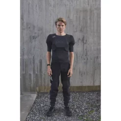 POC OSEUS VPD TEE Protector Shirt -Sähköpyörät myymälä 718E756EF6807FD7CD5B06E4A0B2DD17