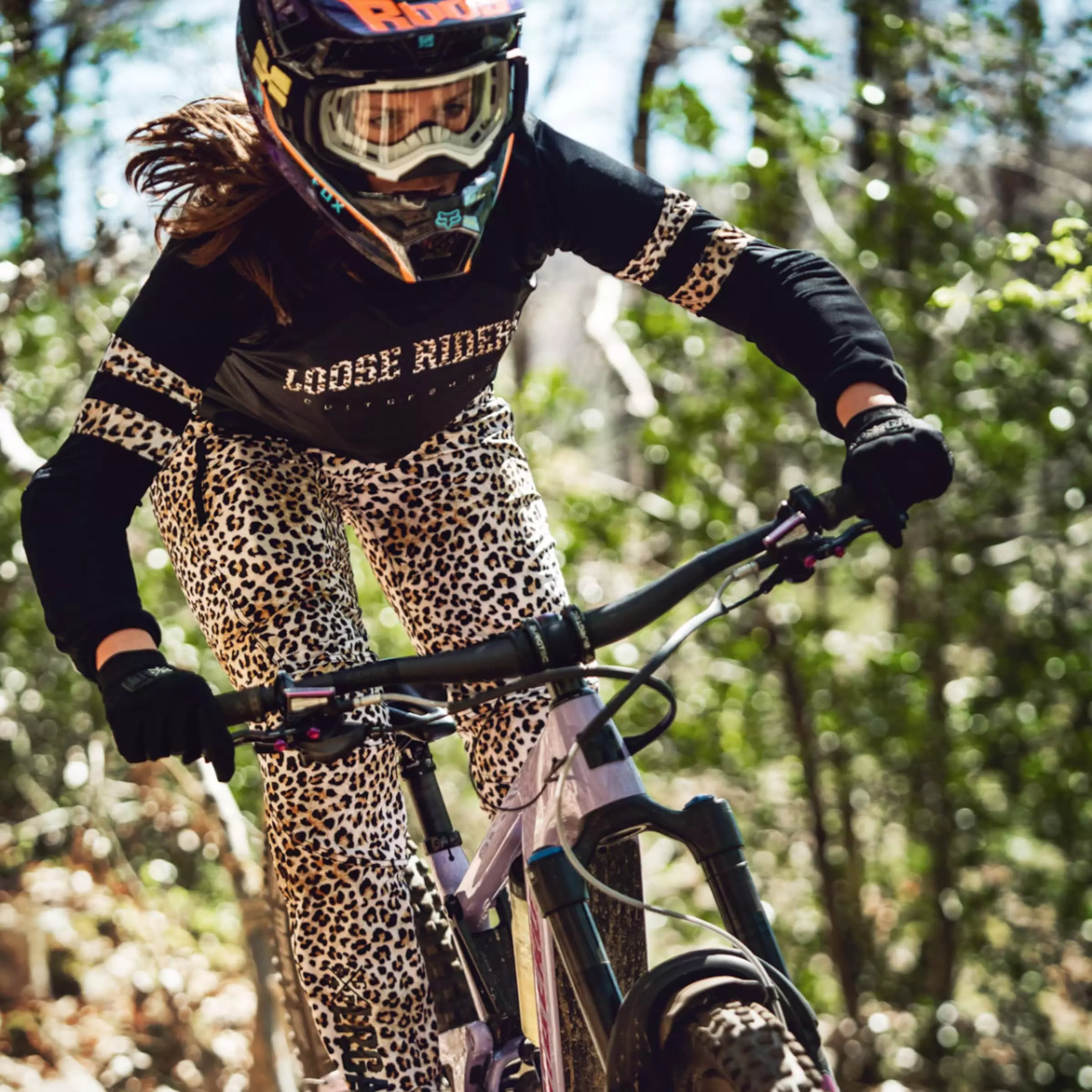 Loose Riders HERITAGE Women’s Long Sleeve MTB Shirt 4 Loose Riders HERITAGE Women’s Long Sleeve MTB Shirt - Image 2