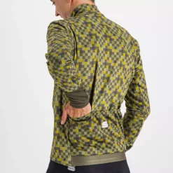 Sportful PIXEL JACKET Softshell Cycling Jacket -Sähköpyörät myymälä E31DDB8FEA97302AD99C9075BBE3816B