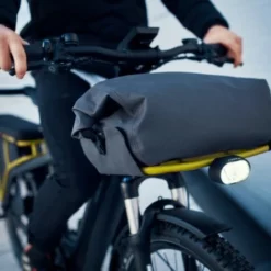 Riese & Muller Multicharger GT Family Utility Grey Väri -Sähköpyörät myymälä Multicharger front carrier with bag