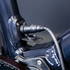 Schindelhauer Arthur Pinion 6v -Sähköpyörät myymälä arthur lataus scaled 1