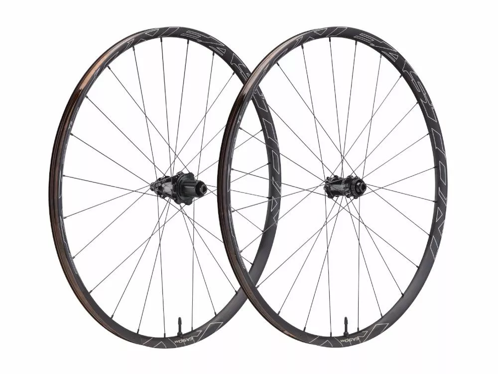 Easton EA90AX 28"/700c Alumiinikiekkosetti Graveliin 3 Easton EA90AX 28"/700c Alumiinikiekkosetti Graveliin