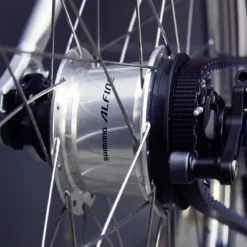 Schindelhauer Lotte 8-vaihteinen Naisten Pyörä – Harjattu Alumiini -Sähköpyörät myymälä products Lotte 18