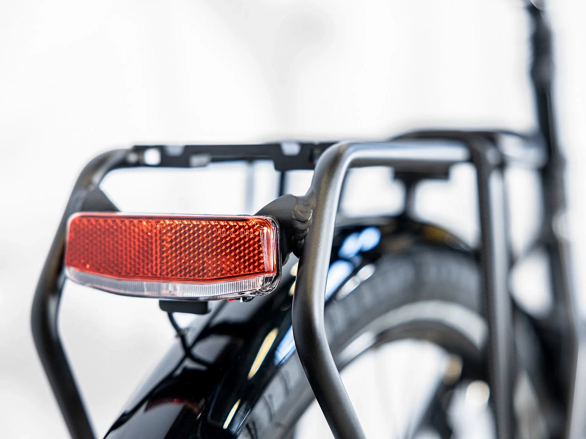 Trek District+ 3 Lowstep 500Wh- Battleship Blue Väri 8 Trek District+ 3 Lowstep 500Wh- Battleship Blue Väri - Image 6