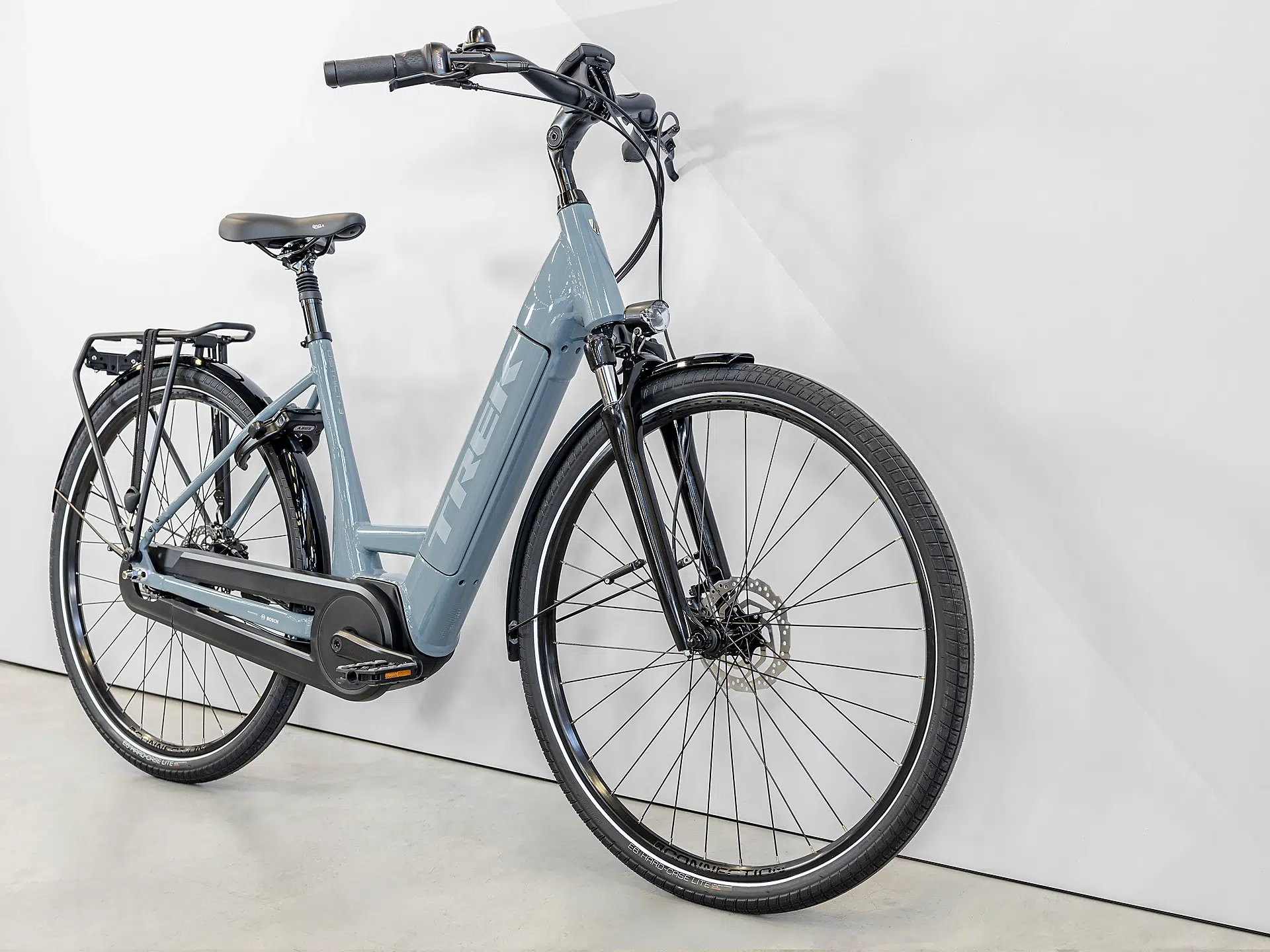 Trek District+ 3 Lowstep 500Wh- Battleship Blue Väri 4 Trek District+ 3 Lowstep 500Wh- Battleship Blue Väri - Image 2